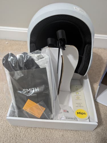 Unisex Large Smith COUNTER MIPS Helmet (New) FIS Legal