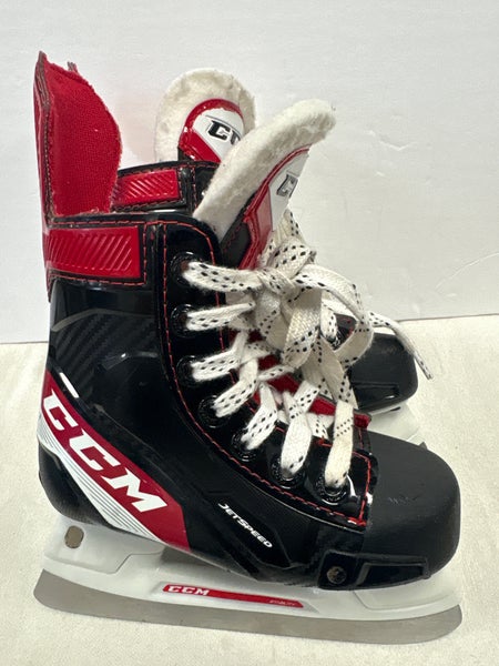 CCM JetSpeed Hockey Skates Regular Width 8 (Used)