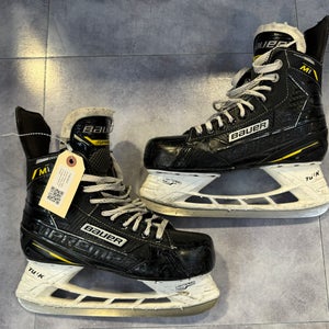 Senior Bauer Supreme M1 Hockey Skates Regular Width 8 (Used)
