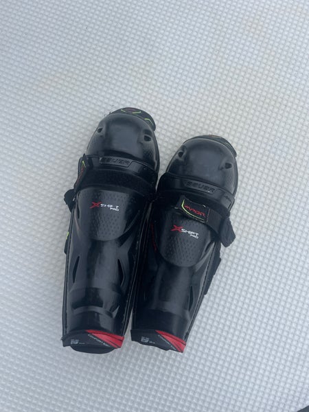 Youth Bauer Shift Pro 12" Shin Pads (Used)