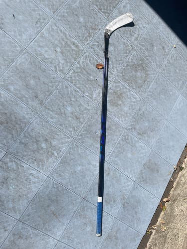 *Broken* Senior CCM RibCor Trigger 10 Pro Right Handed Hockey Stick P29 (Used)