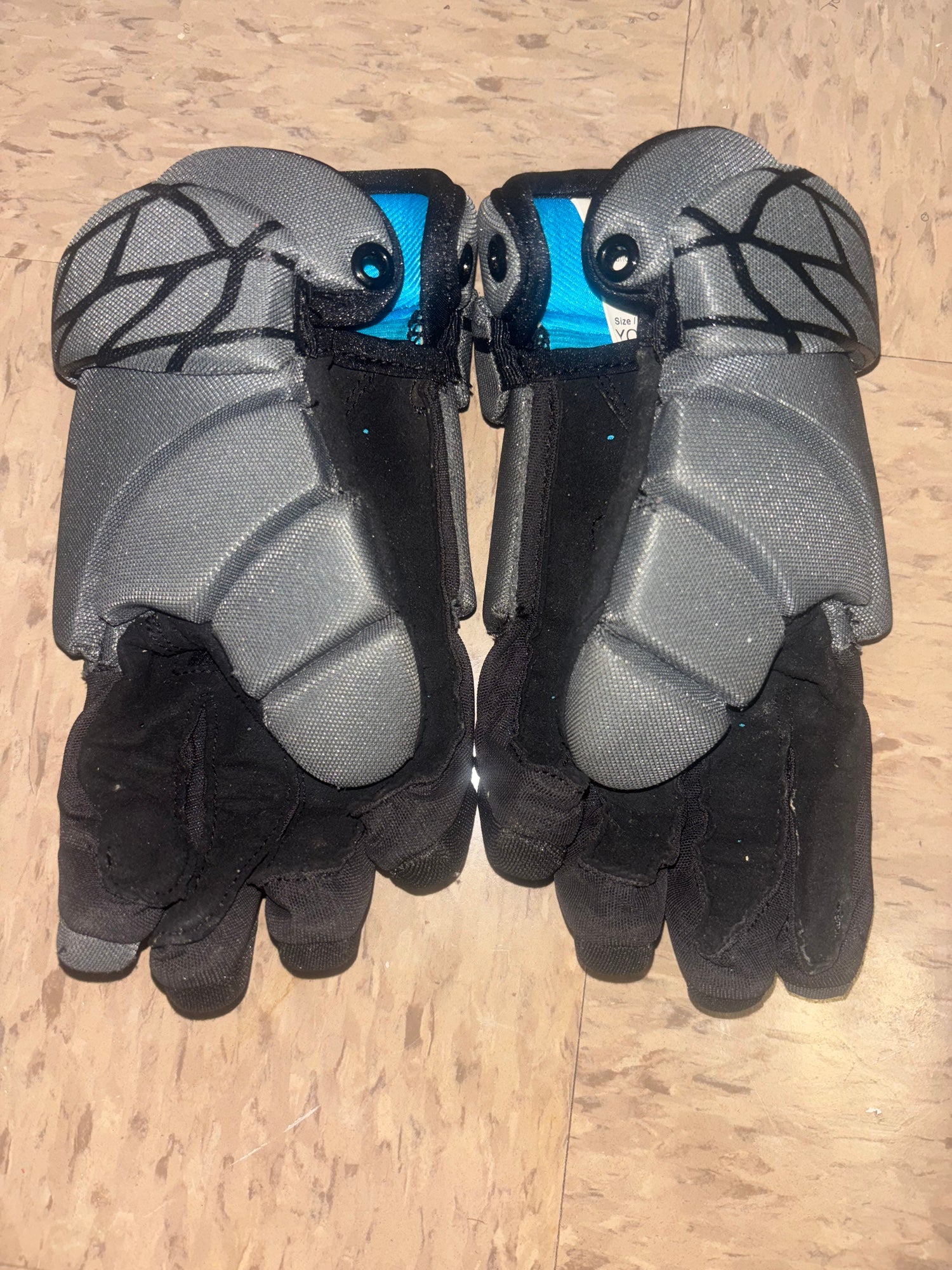 nike vapor lt lacrosse gloves