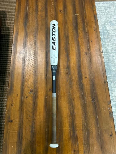 2023 Easton Ghost Composite Bat (-11) 19 oz 30" (Used)