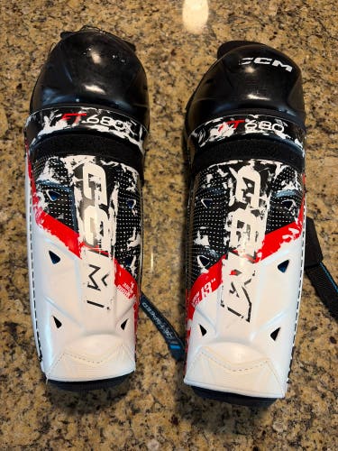 Intermediate CCM Jetspeed FT680 13" Shin Pads (Used)