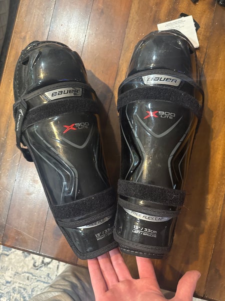 Senior Bauer vapor x900 lite 13" Shin Pads (New)