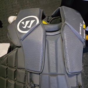 Medium Warrior Ritual G2 PRO Goalie Chest Protector (Used)