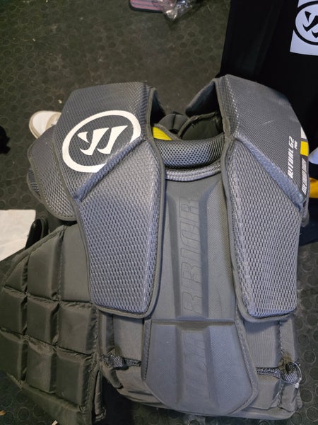 Medium Warrior Ritual G2 PRO Goalie Chest Protector (Used)