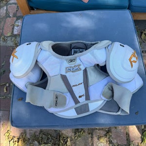Men's Small Senior Shoulder Pads rebook (Used)