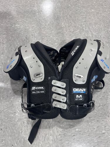 Medium Adult Gear Pro Tec Z-Cool Shoulder Pads (Used)
