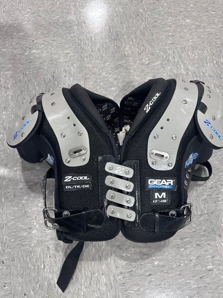 Medium Adult Gear Pro Tec Z-Cool Shoulder Pads (Used)