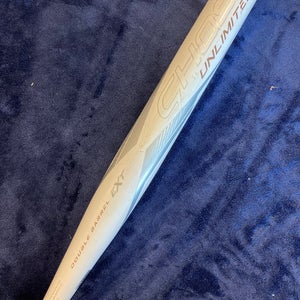 White 2023 Easton Ghost Unlimited Composite Bat (-10) Composite 23 oz 33" (Used)