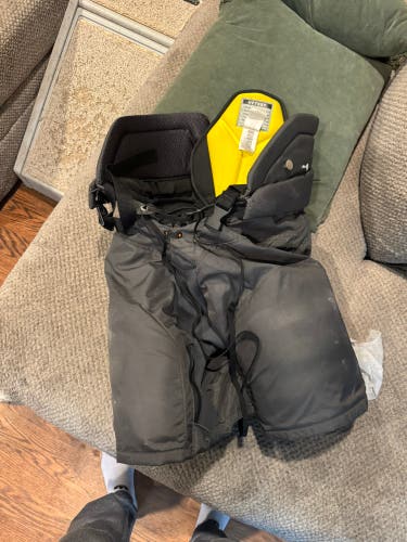 Vegas golden knights Men's Senior Medium CCM HPTK Hockey Pants Pro Stock (Used)