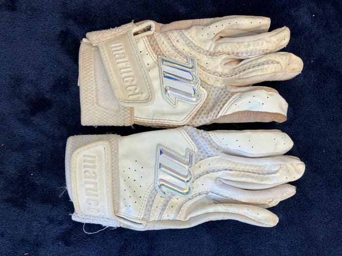 White Medium Marucci Batting Gloves (Used)