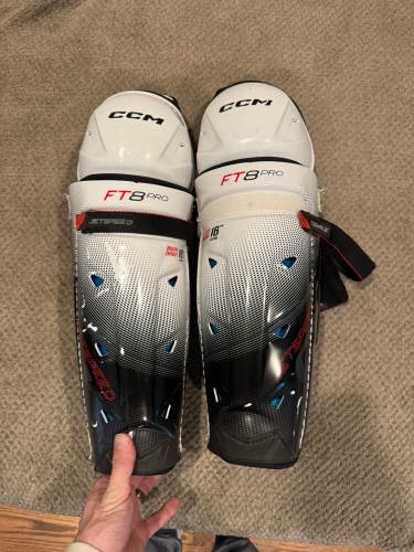 Senior CCM Jetspeed ft8 pro Shin Pads (Used)