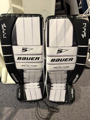 30" Bauer Reactor R5 Pro Goalie Leg Pads (New)