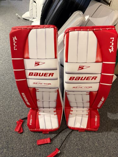 29” Bauer Reactor R5 Pro Goalie Leg Pads (New)