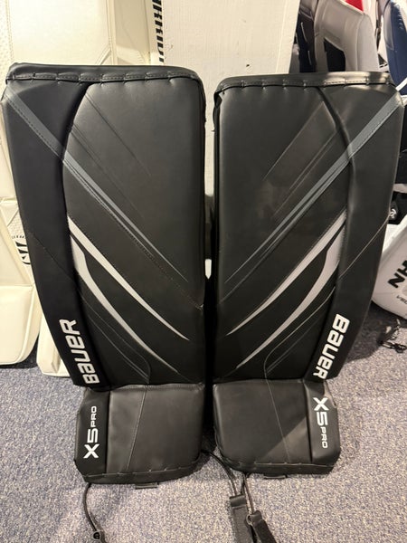31” Bauer Reactor X5 Pro Goalie Leg Pads (New)
