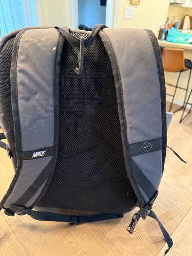 Nike Diamond Select Bat Pack