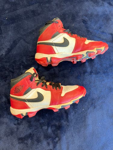 Red Kid's 5Y (Big Kids / Youth) Youth Nike Air Jordan High Top Footwear Molded Cleats (Used)
