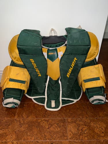 Large 2025 Bauer pro series - NCAA Clarkson, Goalie Chest Protector Pro Stock (Used)