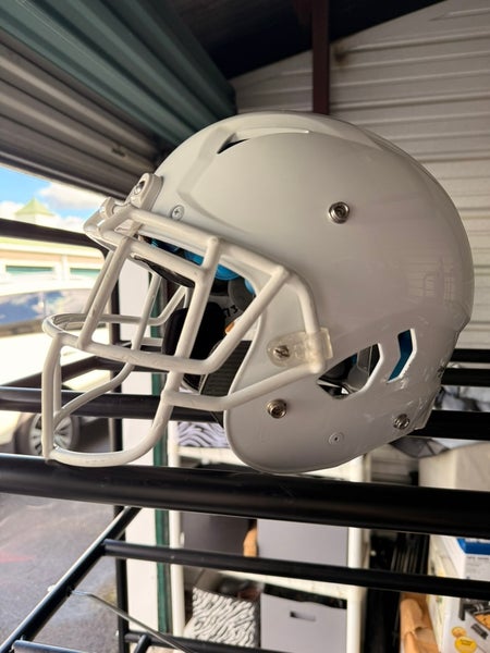Schutt Vengeance & Riddell Speed Football Helmets – Multiple Sizes – Recertified