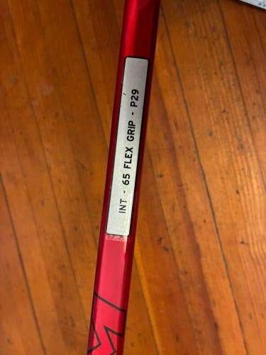Intermediate CCM JetSpeed FT8 Pro Right Handed Hockey Stick P29 (New)