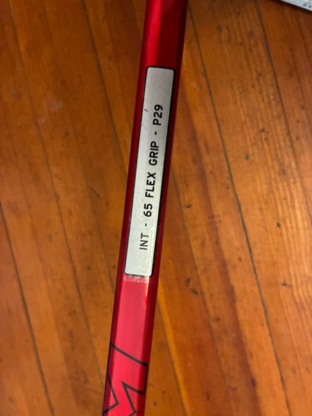 Intermediate CCM JetSpeed FT8 Pro Right Handed Hockey Stick P29 (New)
