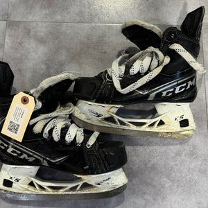 Junior CCM RibCor 90K Hockey Skates | Size 3.5 Regular