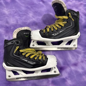 Junior CCM RibCor 40K Hockey Goalie Skates Regular Width Size 3 (Used)