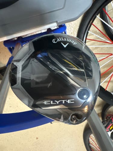 Men's Callaway Right Handed Driver Regular Flex 10.5 Loft (New)