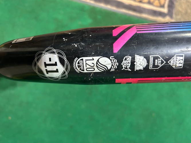 DeMarini Prism Composite Bat (-11) 18 oz 29" (Used)