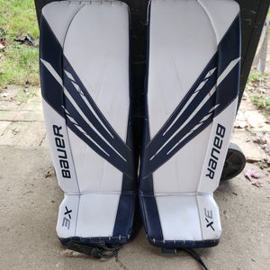 Int. Large Bauer Vapor 3X Goalie Leg Pads