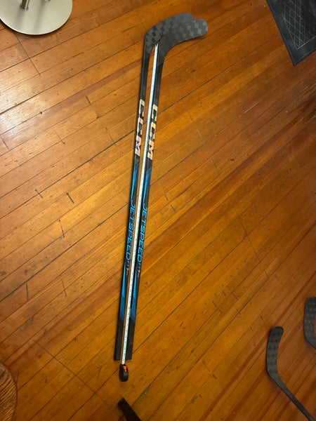 Intermediate CCM Jetspeed FT7 Pro Right Handed Hockey Stick P29 (New)