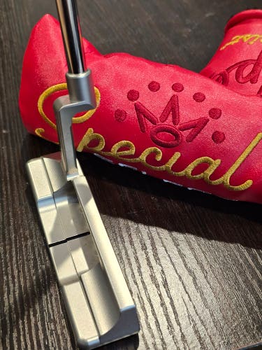 NEW RIGHT HAND SCOTTY CAMERON SPECIAL SELECT NEWPORT 2 GOLF PUTTER 35"