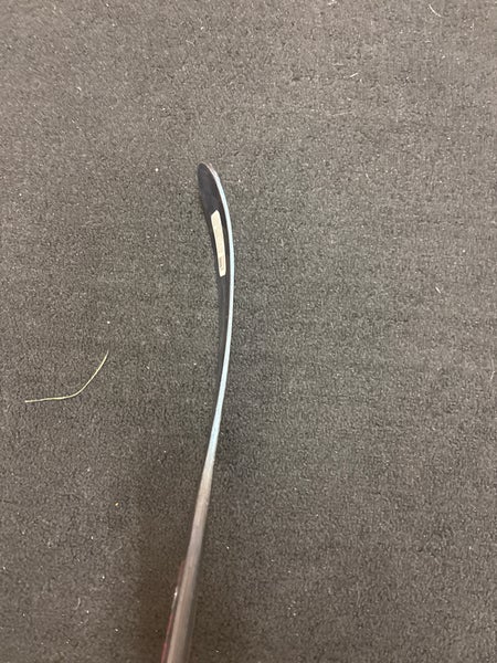 NEW Intermediate Bauer Miami Vice Twitch RH Hockey Stick P28 ...