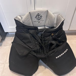 Senior Medium Koho Hockey Goalie Pants (Used)