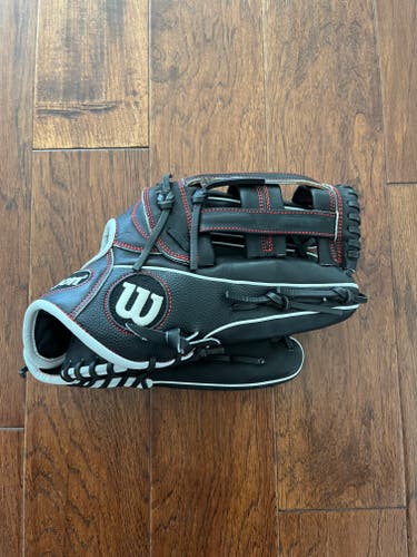 Outfield RH Wilson Baseball Glove 12.75" (Used)