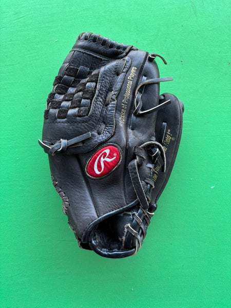 Black Rawlings Ken Griffey Jr. Autograph Model RH Outfield Baseball Glove 12.5"
