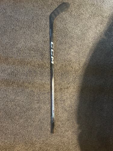 Intermediate CCM JetSpeed FT8 Pro Right Handed Hockey Stick P29 (New)