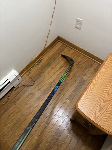 Lightly used Warrior Covert QR6 pro Right Handed W03 85 Flex cut