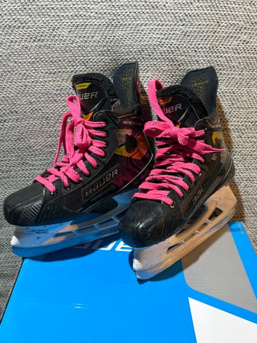 Bauer Ignite Pro+ Hockey Skates