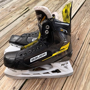 Bauer Supreme M3 Hockey Skates Regular Width 7 (Used)