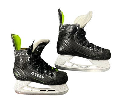 Bauer (Used) Junior Size 4 Hockey Skates