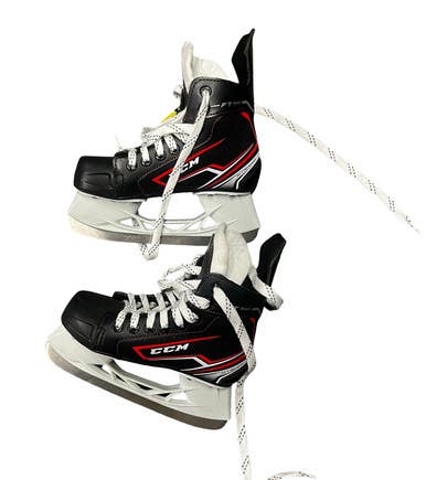 Used CCM FT340 Junior Hockey Skate Junior 01 10299-S000299318