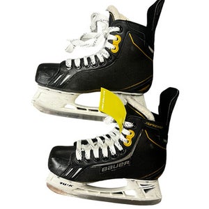 Used Bauer SUPREME Junior Hockey Skate Junior 03.5 10299-S000300367