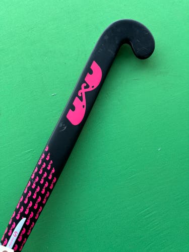 Black TK F6 Control Bow Field Hockey Stick