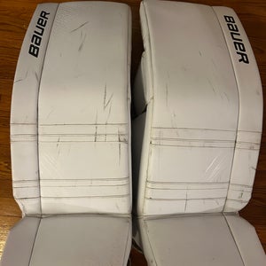 Senior Medium 2022 Bauer GSX Goalie Leg Pads