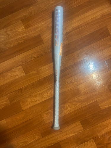 Easton Ghost Unlimited Composite Bat (-11) 18 oz 29" (New)