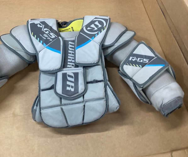 Used Medium Warrior Ritual G5 Goalie Chest Protector