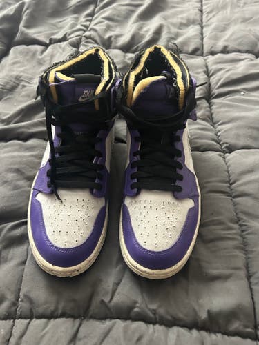 Purple/white/black Air Jordan Zoom Air CMFT SIZE 10.5 Sneakers